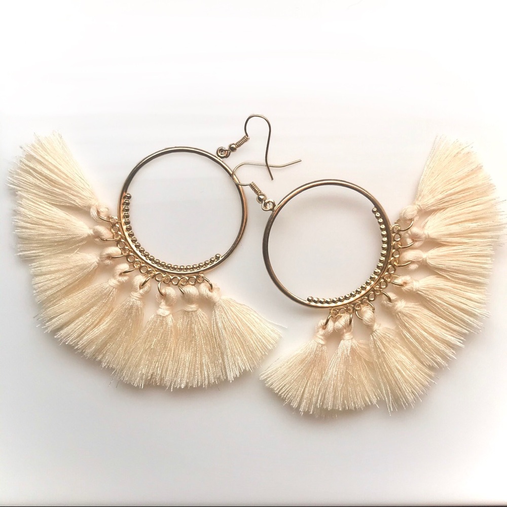“Arriba!” Boho Festival Tassel Fringe Hoop Fun/Cute Summer Beach Party Earrings - Picture 12 of 16